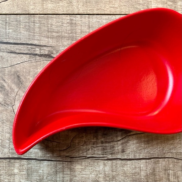 Chili Pepper Appetizer Snack Serving Dish Decor (Painted Clay) - Picture 3 of 3